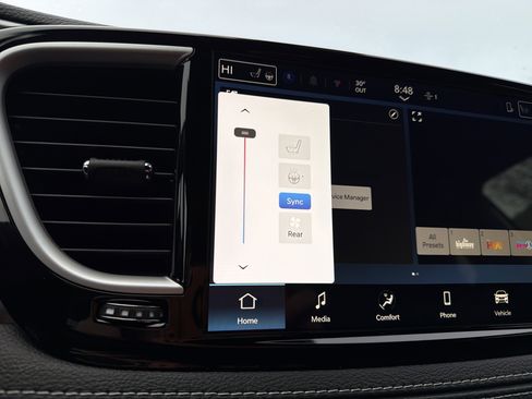 New 2026 Chrysler Pacifica Select image 19