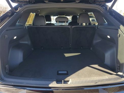 Certified 2024 Volkswagen Atlas Cross Sport SE w/ Black Wheel Package image 8