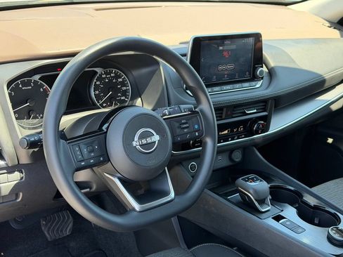 Used 2023 Nissan Rogue SV AWD/4WD image 23