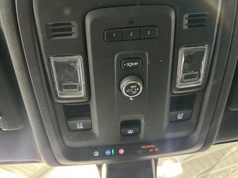 Used 2022 Chevrolet Tahoe RST w/ Sport Performance Package image 37