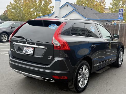Used 2016 Volvo XC60 T5 Platinum w/ Climate Package image 5