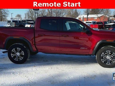 Used 2025 GMC Canyon AT4 image 11