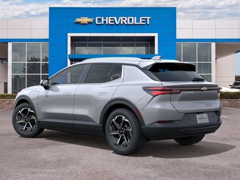 New 2026 Chevrolet Equinox EV LT FWD image 3