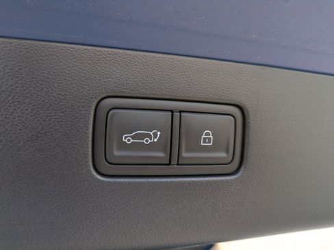 New 2026 Hyundai Ioniq 9 Limited image 21