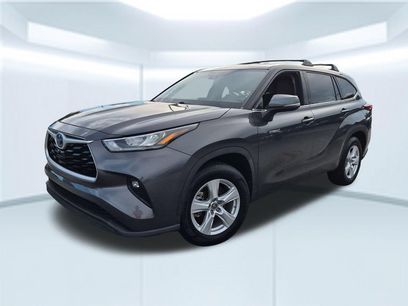 Used 2020 Toyota Highlander LE
