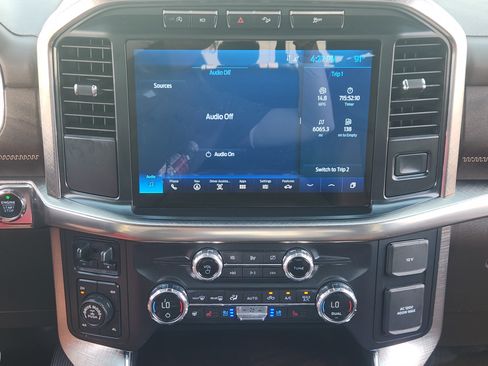 Used 2021 Ford F150 King Ranch w/ Equipment Group 601A High AWD/4WD image 17