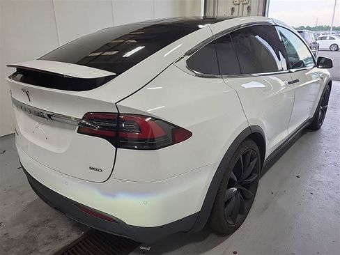 Used 2016 Tesla Model X 90D AWD/4WD image 5