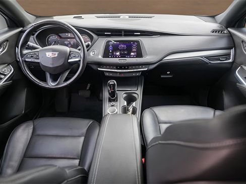 Used 2020 Cadillac XT4 Premium Luxury image 26