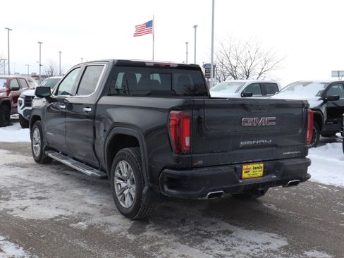 Used 2021 GMC Sierra 1500 Denali w/ Technology Package image 4
