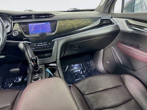Used 2020 Cadillac XT6 Premium Luxury image 25