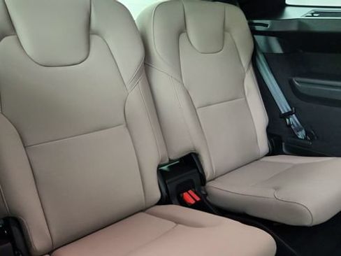 Used 2027 Volvo XC90 B6 Plus AWD/4WD image 35