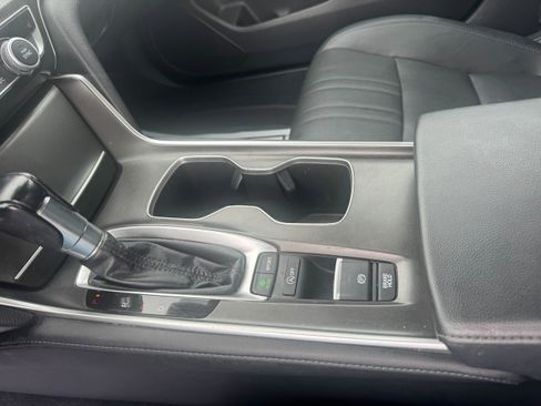 Used 2022 Honda Accord Sport Special Edition image 13