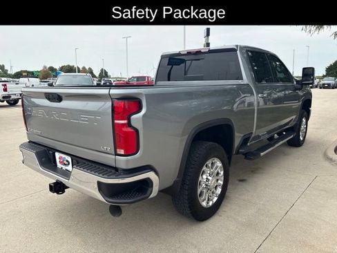 Certified 2025 Chevrolet Silverado 2500 LTZ w/ LTZ Premium Package AWD/4WD image 8