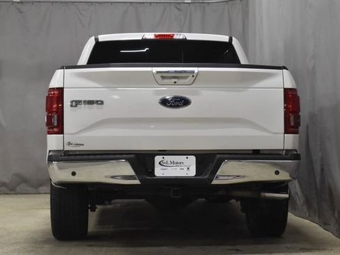 Used 2016 Ford F150 Lariat w/ Equipment Group 502A Luxury image 8