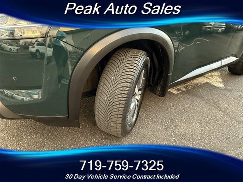 Used 2022 Nissan Pathfinder SL image 9