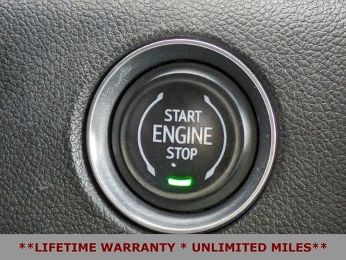 Used 2024 GMC Acadia Elevation w/ LPO, Roadside Safety Package image 31