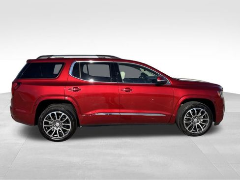 Used 2022 GMC Acadia Denali w/ Denali Technology Package image 7
