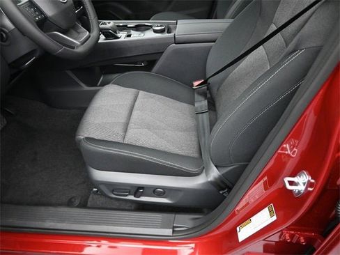 New 2026 Nissan Rogue SV image 25