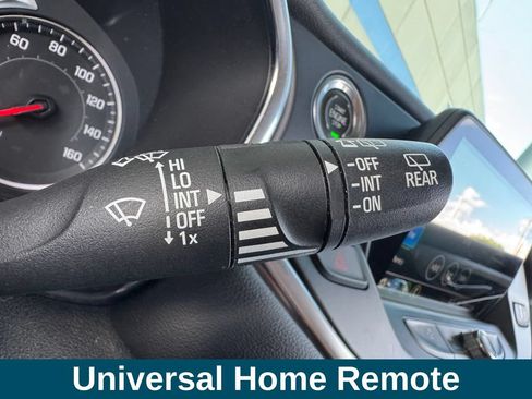 Used 2019 Chevrolet Blazer LT FWD image 12