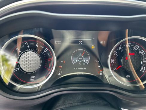 Used 2018 Dodge Challenger R/T Plus image 38