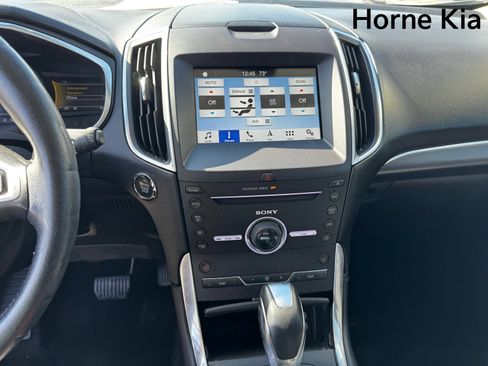 Used 2016 Ford Edge Titanium w/ Technology Package image 20