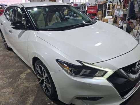 Used 2016 Nissan Maxima 3.5 SV FWD image 2