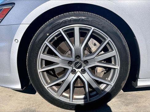 Used 2022 Audi A6 3.0T Premium w/ Black Optic Sport Package image 5
