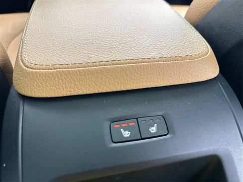 Used 2016 Volvo XC90 T5 Momentum AWD/4WD image 34