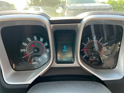 Used 2010 Chevrolet Camaro LT RWD image 10