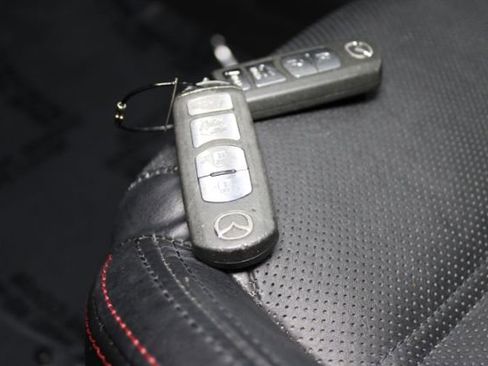 Used 2015 MAZDA MAZDA6 Grand Touring image 13