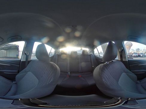 Used 2025 Toyota Camry LE image 42