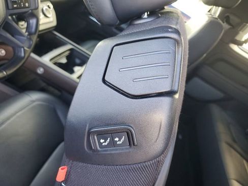 Used 2023 Land Rover Defender 90 X image 10