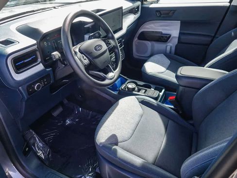 Used 2025 Ford Maverick XLT w/ Equipment Group 302A image 16