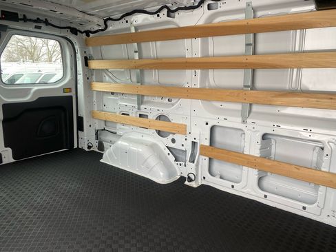Used 2024 Ford Transit 250 T-250 130 Low Rf 9070 GVWR RW w/ Exterior Upgrade Package image 6
