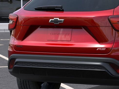 New 2026 Chevrolet Trax RS FWD image 14