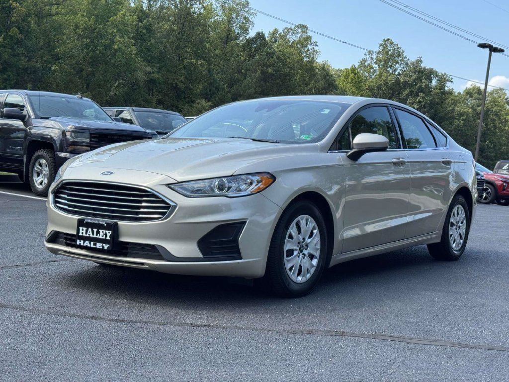 Used 2019 Ford Fusion S FWD image 25