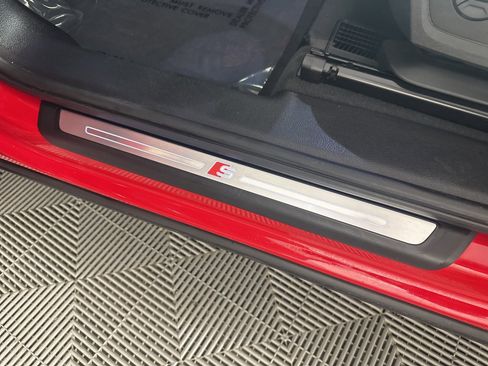 Used 2024 Audi Q3 2.0T Premium Plus image 16