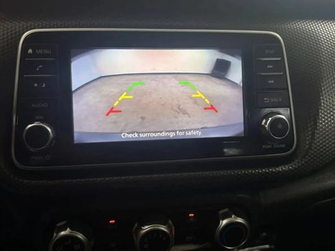 Used 2020 Nissan Kicks S FWD image 15
