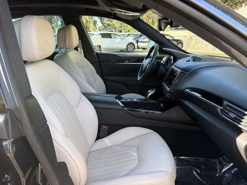 Used 2022 Maserati Levante GT image 36