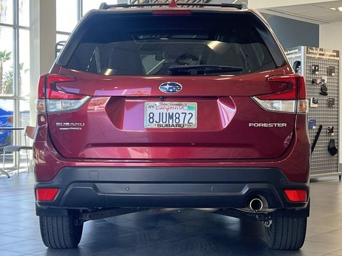 Used 2019 Subaru Forester Limited AWD/4WD image 4
