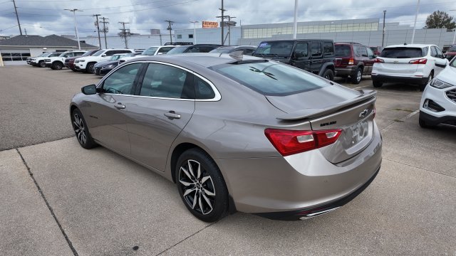Used 2025 Chevrolet Malibu RS FWD image 5
