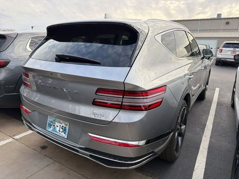 Used 2025 Genesis GV80 2.5T Prestige image 3