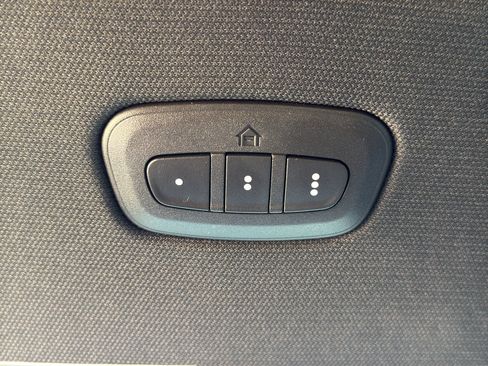 Used 2026 RAM 1500 Laramie AWD/4WD image 29