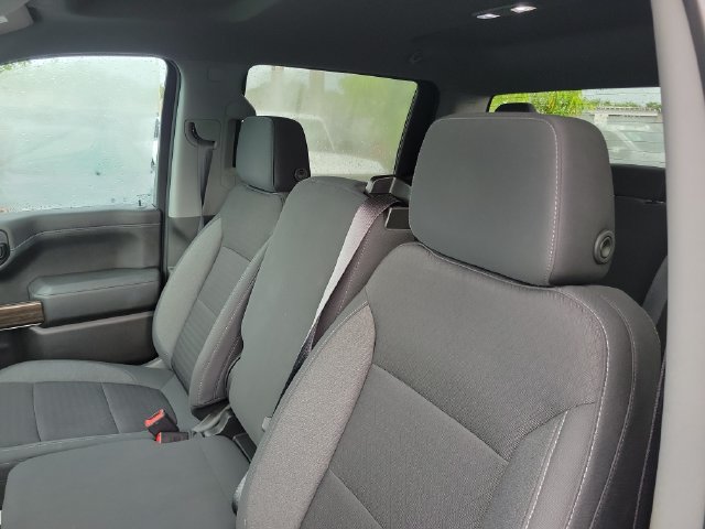 Used 2021 Chevrolet Silverado 1500 LT RWD image 11
