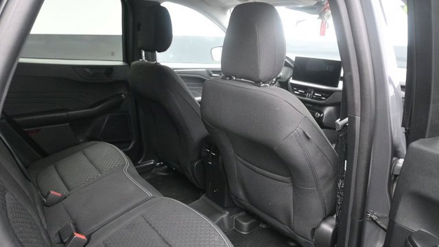 Used 2023 Ford Escape Active w/ Tech Pack #1 AWD/4WD image 16