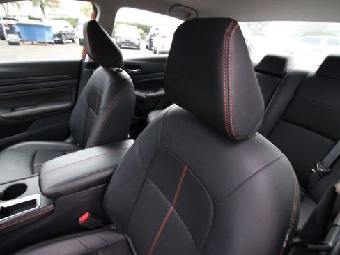 Used 2021 Nissan Altima 2.5 SR image 12