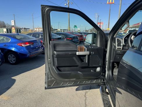 Used 2015 Ford F150 Lariat w/ Equipment Group 501A Mid image 14