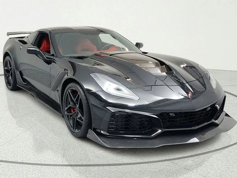 Certified 2019 Chevrolet Corvette ZR1 RWD image 7