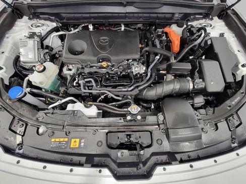 Used 2025 MAZDA CX-50 AWD 2.5 Hybrid w/ Premium Pkg image 9