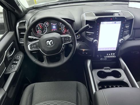 New 2026 RAM 2500 Big Horn AWD/4WD image 11